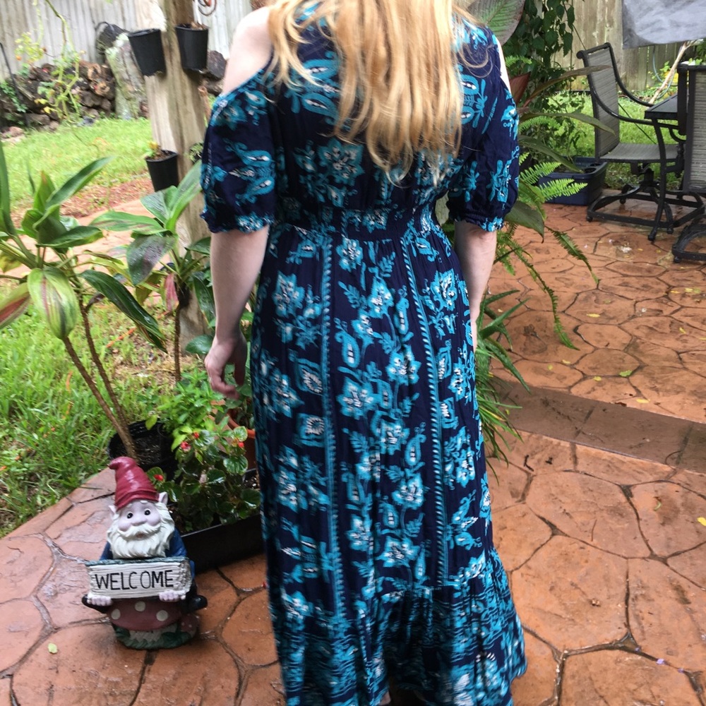 Cute Cold Shoulder Dress! View 5